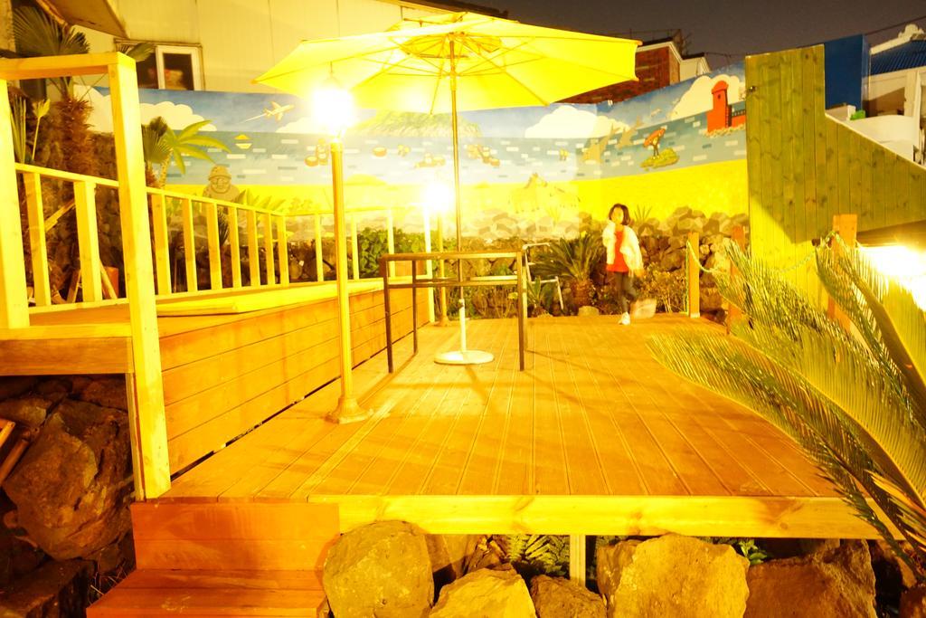 Little Haenyeo Villa Jeju Exterior photo