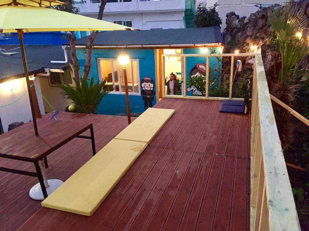 Little Haenyeo Villa Jeju Exterior photo